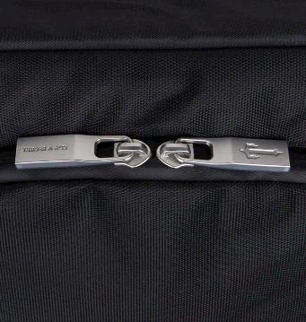 TRAPSTAR COBRA T RUCKSACK (BLACK/SILVER)