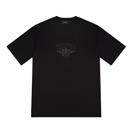 TRAPSTAR FINE DINING '22 2.0 GRAPHIC TEE (BLACK)